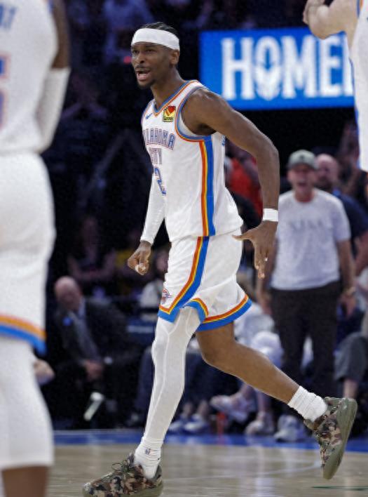 亚博体育app下载-43分36分35分，雷霆你太狠了，又创造80年NBA独一无二的纪录
